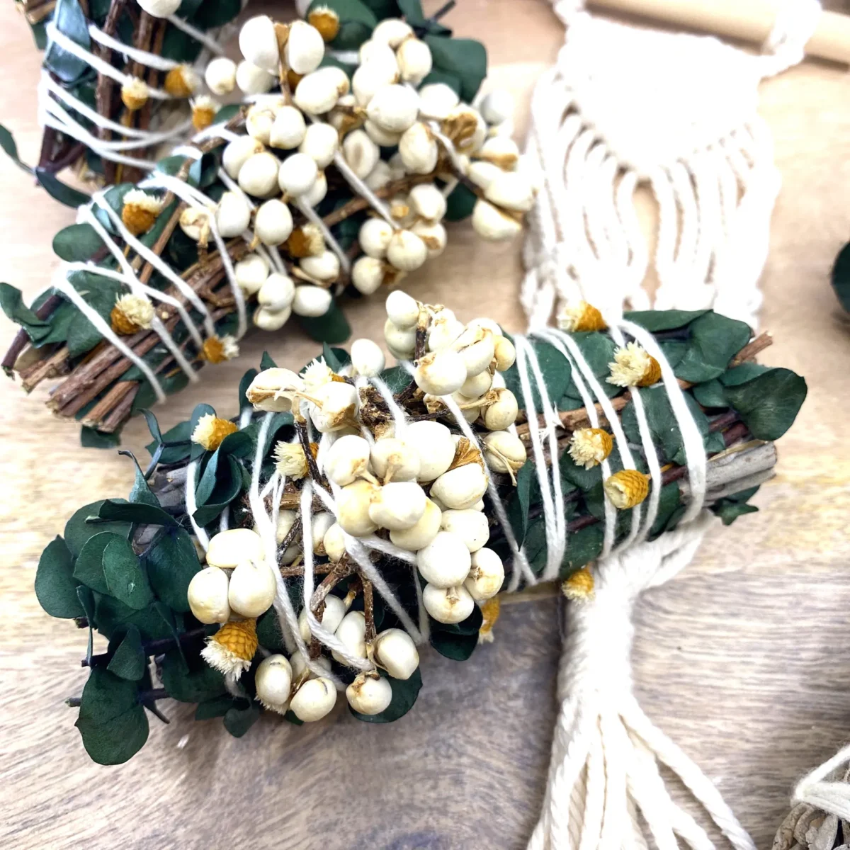 White Sage & Copal Smudge Stick with Eucalyptus, White Tallow Berries, 4" - Image 2
