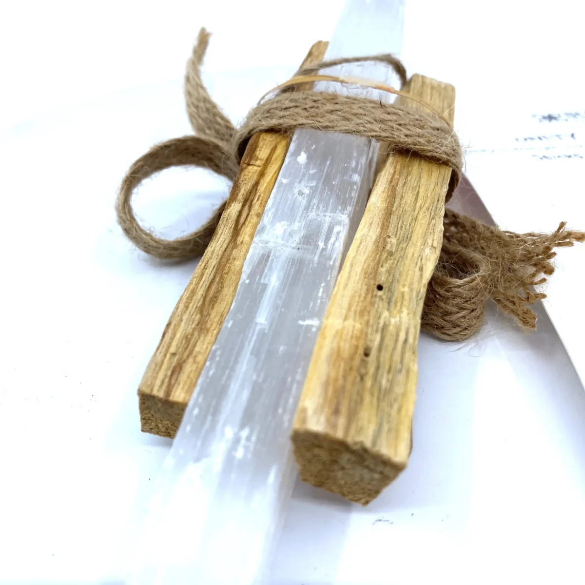 Uplifting Bundle, Palo Santo & Selenite Wand - Soothing Aromas & Positive Energy - Image 3