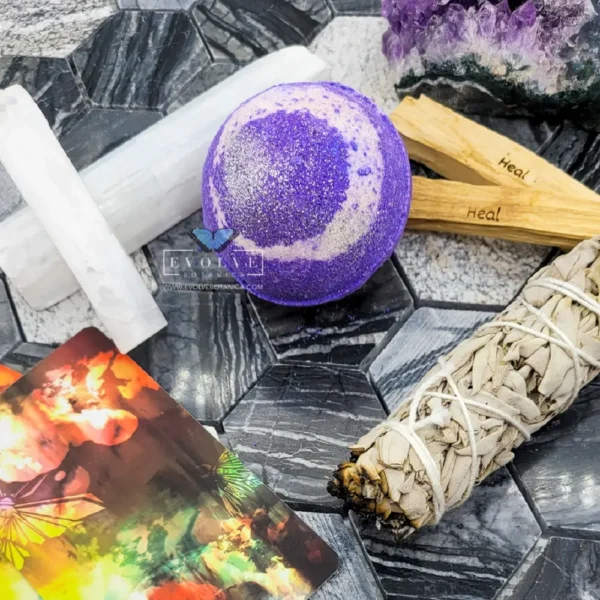 Bath Bomb - Spellbound (with Amethyst Tumble inside)