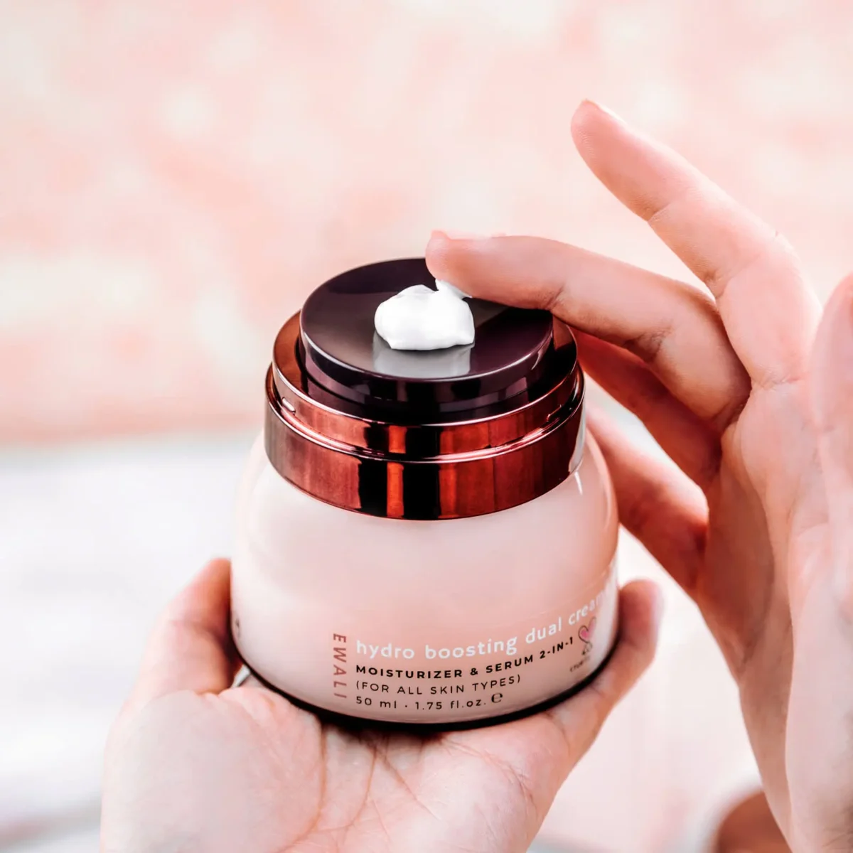 Hydro Boosting Dual Cream - Lightweight Face Cream with Serum Power - Image 2