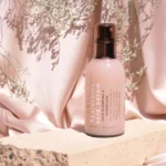 Buy Hyaluronic Acid Serum Online - Deeply Hydrating & Plumping - Image 3